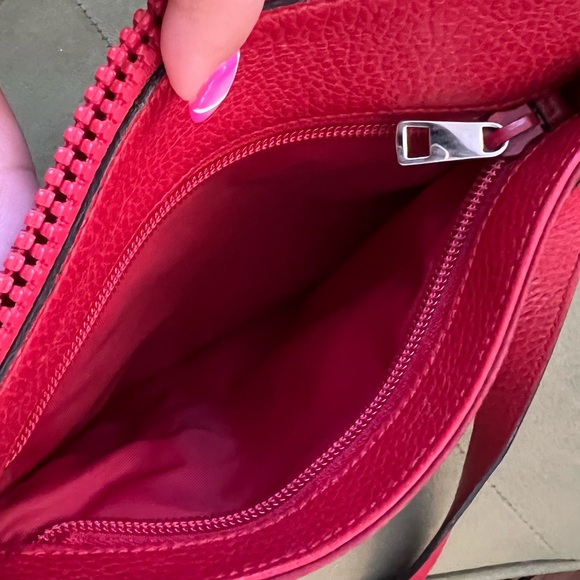 Gucci GG Red Nylon Crossbody Bag Monogram Dollar Calfskin - Picture 5 of 9